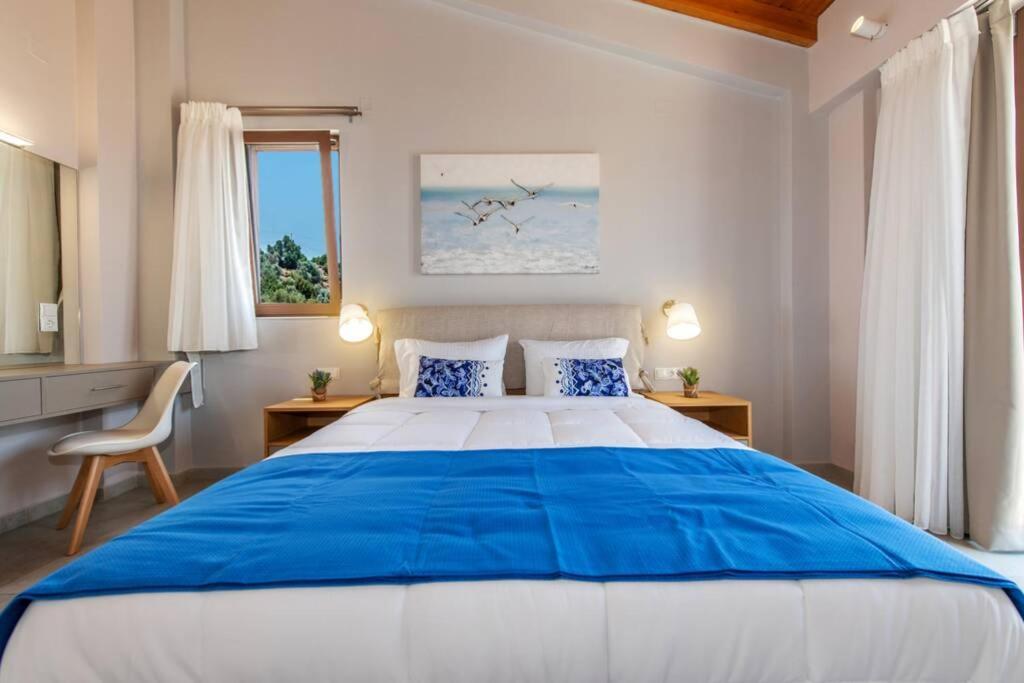 Villa Anthi, A Modern Villa With Salted Water Pool,Hot Tub & Bbq! Rethymno Exteriér fotografie