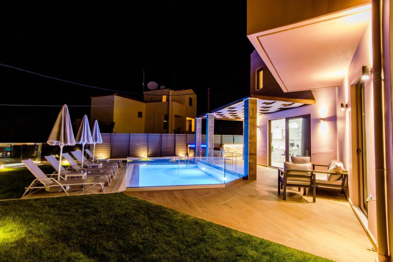 Villa Anthi, A Modern Villa With Salted Water Pool,Hot Tub & Bbq! Rethymno Exteriér fotografie