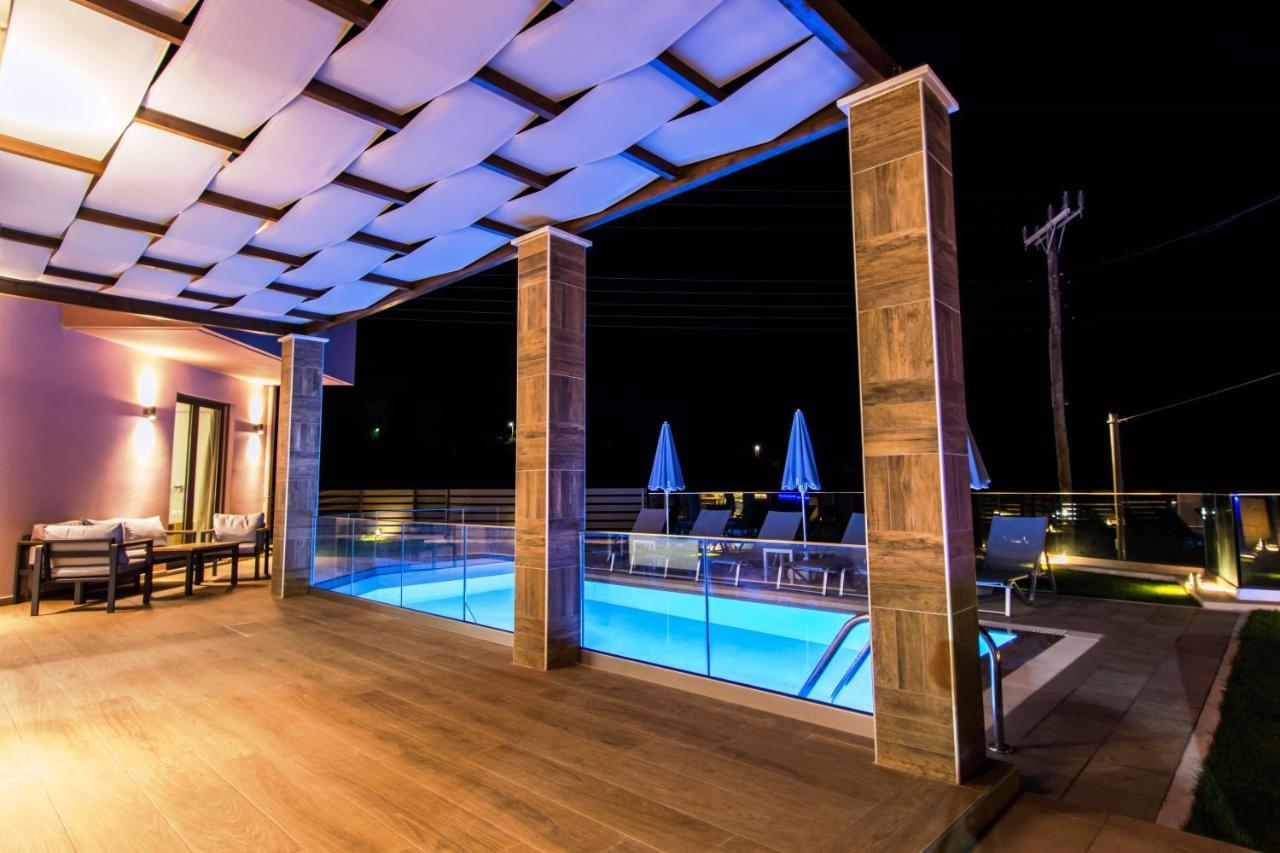 Villa Anthi, A Modern Villa With Salted Water Pool,Hot Tub & Bbq! Rethymno Exteriér fotografie